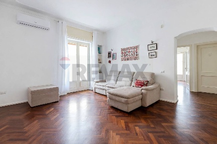 Foto Appartamento in Via Napoli 116, Quartu Sant'Elena Quartu di 103 m²