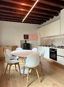 Foto Attico a Treviso Piazza del Grano - Burchiellati di 100 m² in affitto