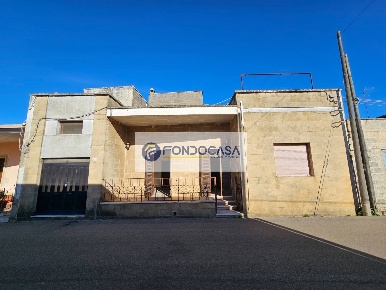 Foto Casa indipendente in Viale Italia 135-137, Zollino di 129 m²