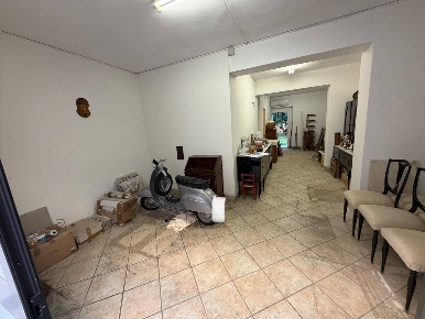 Foto Ufficio a Pontedera Centro di 39 m² con 1 locali in vendita