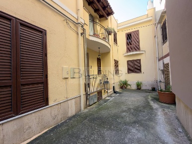 Foto Appartamento in Via Gioberti 21, Castelvetrano Centro di 95 m²
