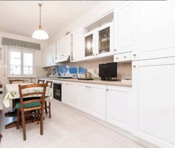 Foto Appartamento in Via Dei Carpentieri, Genova Rivarolo di 90 m²