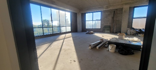 Foto Locale commerciale in via Tosco Romagnola Est 25, Pontedera di 236 m²