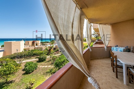 Foto Appartamento a Muravera di 80 m² con 4 locali in vendita