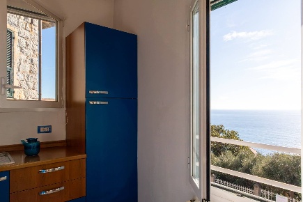 Foto Appartamento in Vico Hanbury, Ventimiglia di 70 m² con 3 locali