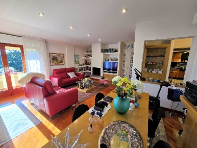 Foto Appartamento a Buggiano Borgo A Buggiano di 180 m² con 7 locali