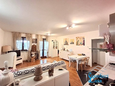 Foto Appartamento in Via Mozza 16, Scandicci Badia a Settimo, San Colombano