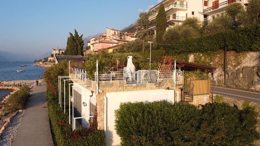 Foto Villa unifamiliare in via Benaco 6, Brenzone sul Garda Magugnano