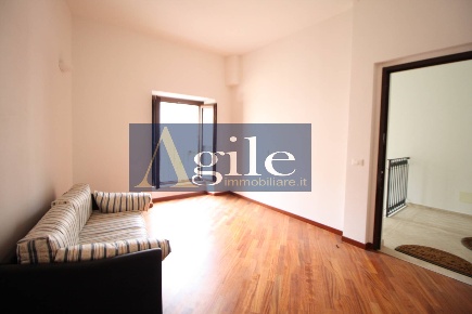 Foto Appartamento in piazza piè di corte, Corropoli di 140 m² con 5 locali