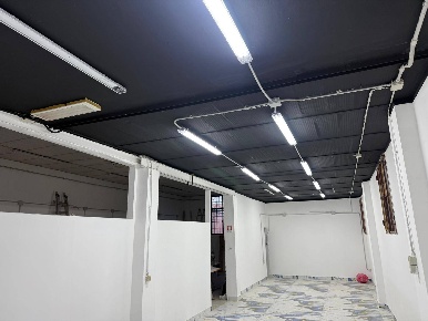 Foto Magazzino in Via Ravegnana 30, Ravenna di 120 m² con 1 locali