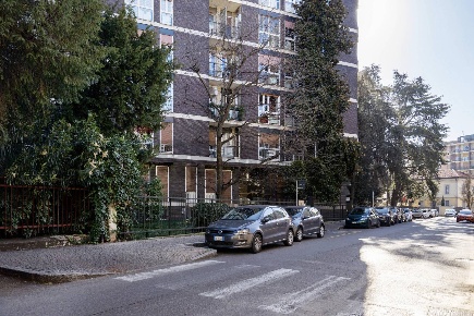 Foto Appartamento in via Quintino Sella 7, Monza San Biagio di 135 m²