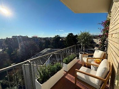 Foto Appartamento in via Quintino Sella 7, Monza San Biagio di 135 m²