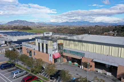 Foto Locale commerciale in Via Flaminia 8, Rignano Flaminio di 160 m²