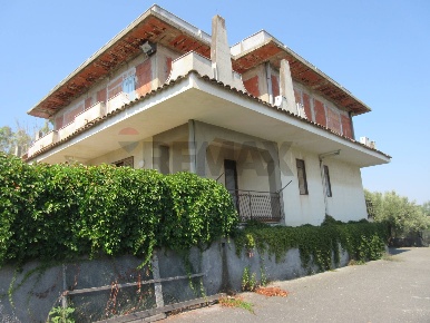Foto Villa unifamiliare in reysol s.n.c, Augusta di 450 m² con 10 locali