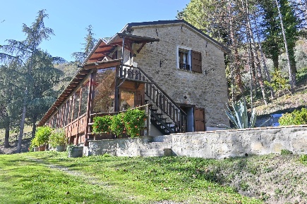Foto Rustico in via Badia 52, Civitella di Romagna di 250 m² con 22 locali