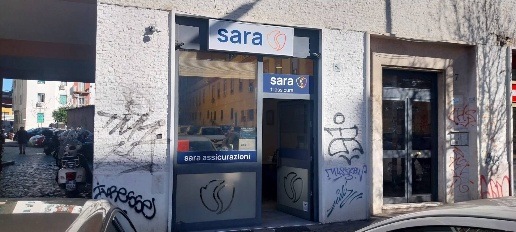 Foto Negozio in via del Pigneto, Roma di 36 m² con 1 locali in vendita