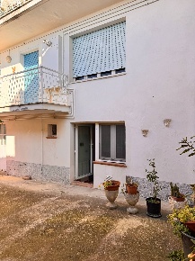 Foto Casa indipendente in Via Mazzini, Montegiorgio di 90 m² con 4 locali