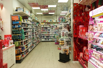 Foto Attività commerciale in Via Dei Latini, Roseto degli Abruzzi Centro