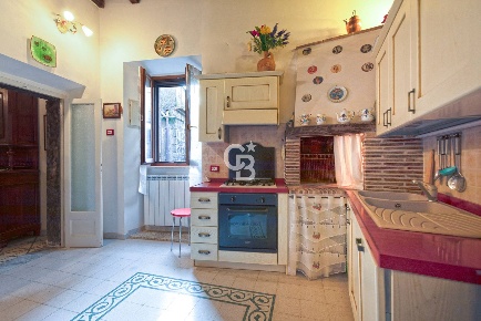 Foto Casa indipendente in Via Regina Elena, Bomarzo Centro di 135 m²