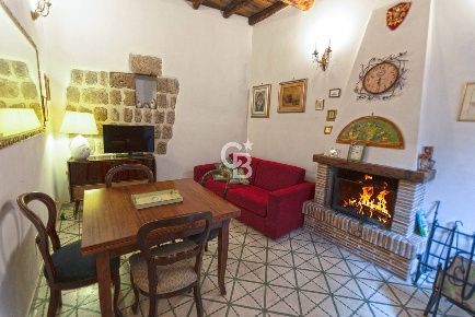 Foto Casa indipendente in Via Regina Elena, Bomarzo Centro di 135 m²