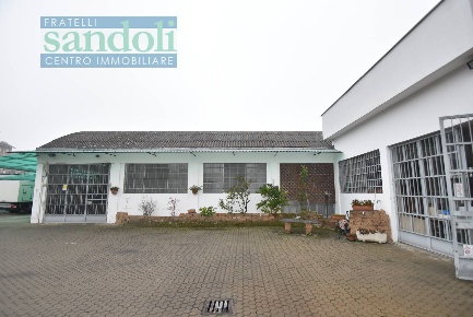 Foto Capannone industriale in via Galimberti, Vercelli Porta Torino