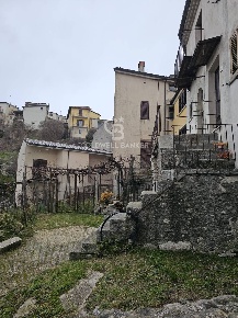 Foto Casa indipendente in via fontana 74, Rionero Sannitico Centro di 85 m²