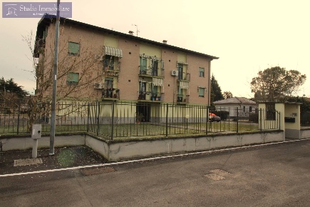 Foto Appartamento in Via Petrarca 5, Casatisma Centro di 98 m² con 3 locali