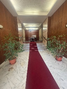 Foto Appartamento in Via Empedocle Restivo 82, Palermo di 145 m² in vendita