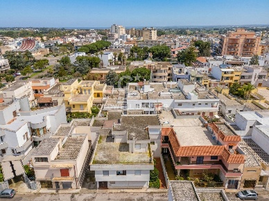 Foto Attico in Via Puglia 109, Galatina Centro di 108 m² con 3 locali