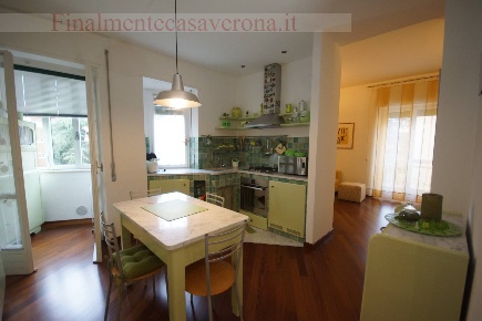 Foto Appartamento in Via Maddalena di Canossa, Verona San Zeno di 70 m²