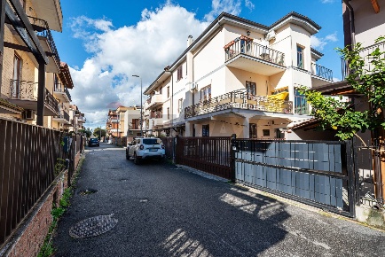 Foto Appartamento in VIA FLUVIALE 18, Monterotondo Monterotondo Scalo