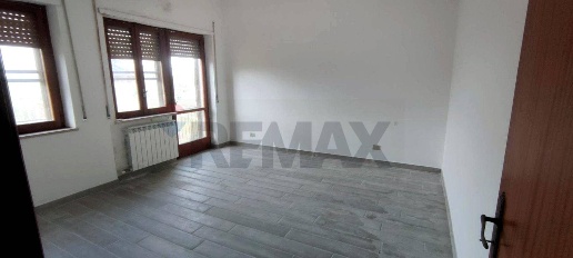 Foto Appartamento in Via Feudo 144, Riccia di 105 m² con 6 locali