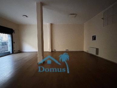 Foto Locale commerciale in Via Buniva 13, Pinerolo Centro di 80 m²