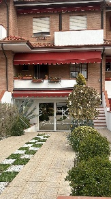Foto Villa a schiera in Santa Maria Maddalena, Occhiobello di 180 m²
