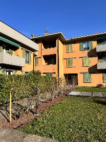 Foto Laboratorio in Via Pascoli 4, Canzo di 15 m² con 1 locali in vendita