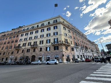 Foto Appartamento in Via Salaria 126, Roma Pinciano - Villa Ada di 137 m²