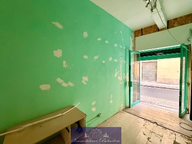 Foto Locale commerciale in Via Mino, Firenze Sant'Ambrogio di 15 m²