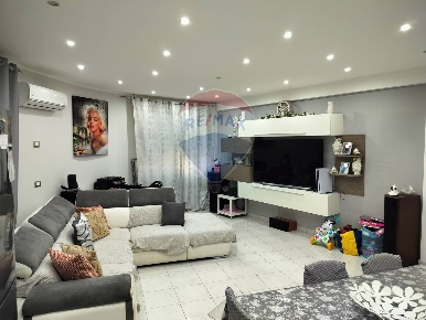 Foto Appartamento in VIA SAMUELE, Catania Cibali di 93 m² con 3 locali