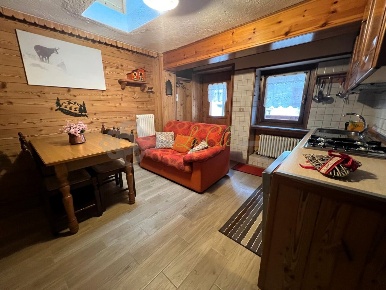 Foto Appartamento a Courmayeur Centro di 40 m² con 3 locali in affitto