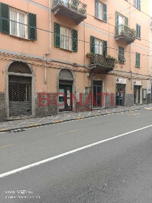 Foto Locale commerciale a La Spezia La Scorza - Fossitermi di 48 m²