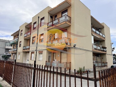 Foto Appartamento in Viale Epipoli, Siracusa Epipoli di 115 m² con 3 locali