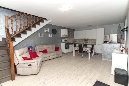 Foto Villa singola a Nole di 170 m² con 5 locali in vendita