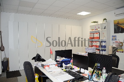 Foto Locale commerciale in Via Giuseppe Verdi 13, Settimo Torinese di 58 m²