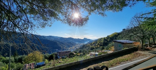 Foto Villa unifamiliare in Strada Provinciale, Dolceacqua di 1045 m²