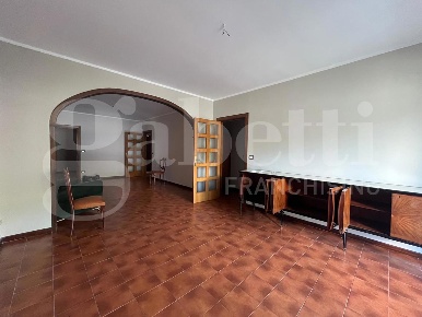 Foto Appartamento in Via Matese 20, Piedimonte Matese di 120 m² in vendita