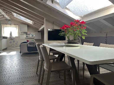 Foto Duplex in Via G.B. Sufflico 4, Palazzolo sull'Oglio Centro di 200 m²