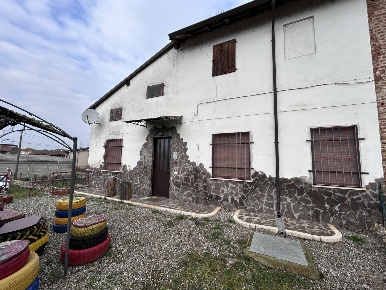 Foto Casa indipendente in Via BOBBA 1, Pieve del Cairo Centro di 90 m²