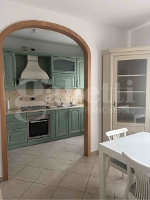 Foto Appartamento in 2 giugno, San Giovanni Lupatoto Centro di 100 m²