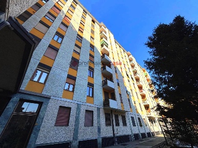 Foto Appartamento in Via CARLO MAROCHETTI 9, Milano Corvetto di 55 m²