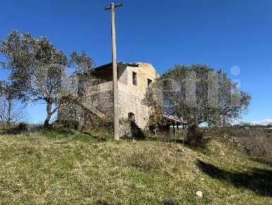 Foto Casa indipendente in Traversa di via Prima Marrochelle snc, di 90 m²